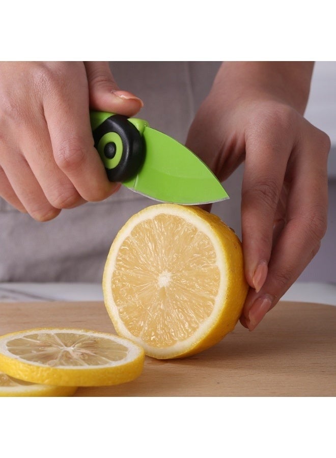 سكينان قابلان للطي من الفولاذ المقاوم للصدأ لتقطيع الفواكه والخضراوات - سكين جيب صغير الحجم محمول لتقطيع وتقشير الفواكه والخضراوات - تصميم آمن قابل للطي مع مقبض مانع للانزلاق للاستخدام في المنزل والمكتب والسفر والمغامرات الخارجية - Image 5